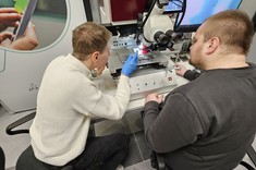 System do montażu struktur półprzewodnikowych w ZSEiT